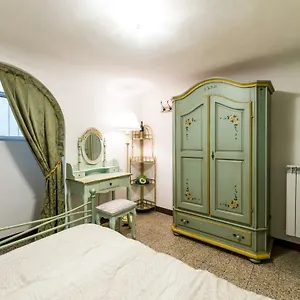  Quarto em Acomodações Particulares Casa Savonarola Charme